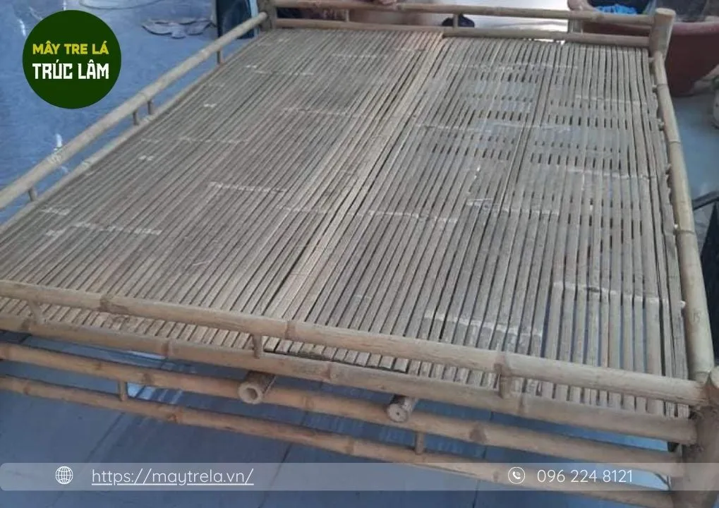 Chõng tre trang trí
